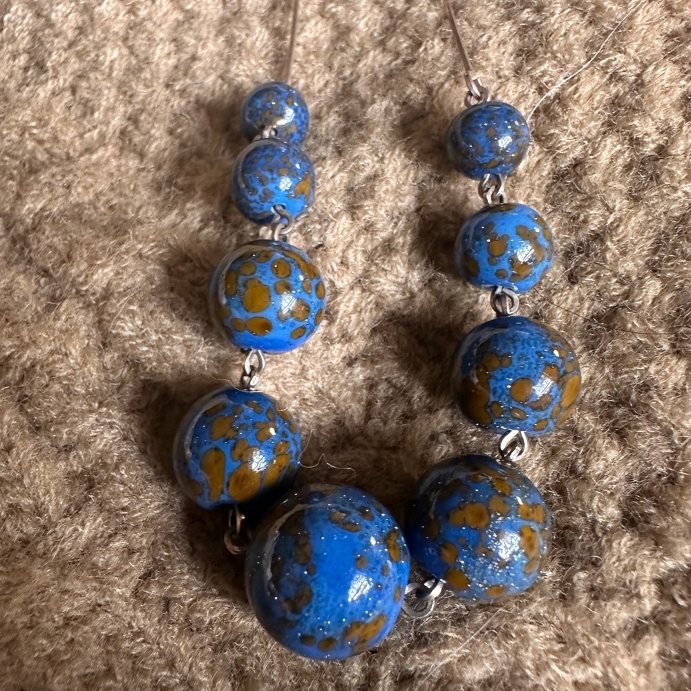 Vintage Blue and Gold Glass Bead Necklace - Picture 2 of 4